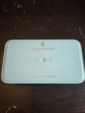 Simply Natural Portable UV Sterilizer Box With Wireless Charger